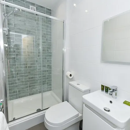 Claude House - Charming 4Bedroom Home Nottingham Exterior photo