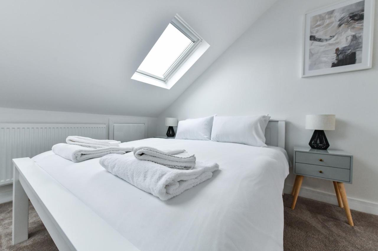 Claude House - Charming 4bedroom Nottingham