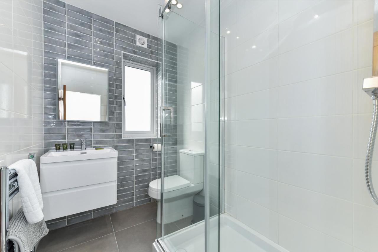 Apartment Claude House - Charming 4bedroom Nottingham